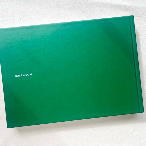 Rolex Catalog Year 2022-2023 Official Hardback Reference Book Daytona USA - Picture 5 of 15